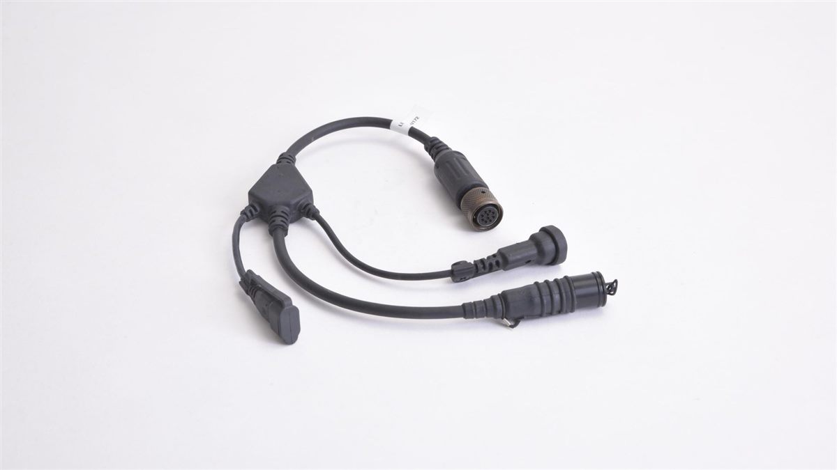 Y-split wiring harness with molded junction